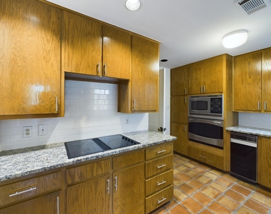 1735 Spyglass Dr - Photo Thumbnail 18