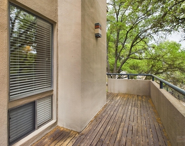1735 Spyglass Dr - Photo Thumbnail 16
