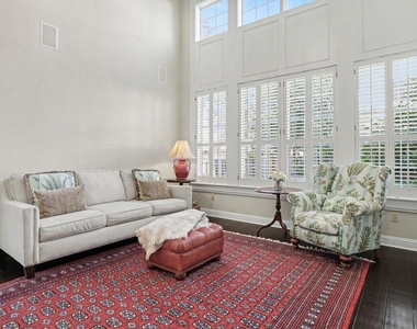 3800 Bailey Ln - Photo Thumbnail 10