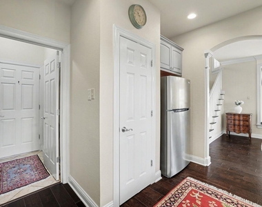 3800 Bailey Ln - Photo Thumbnail 16