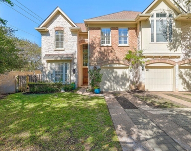 3800 Bailey Ln - Photo Thumbnail 2