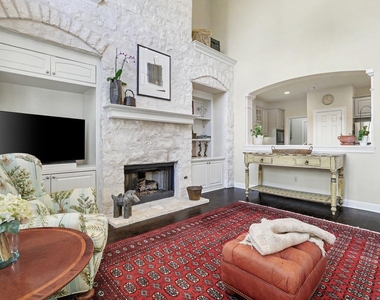 3800 Bailey Ln - Photo Thumbnail 12