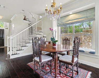 3800 Bailey Ln - Photo Thumbnail 8