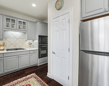3800 Bailey Ln - Photo Thumbnail 17