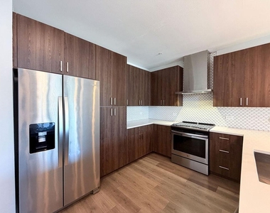 2213 Poquito St - Photo Thumbnail 5