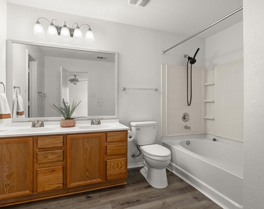5525 Victory Gallop Dr - Photo Thumbnail 14