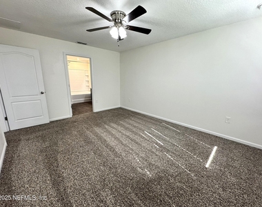 3268 Lawton Place - Photo Thumbnail 7