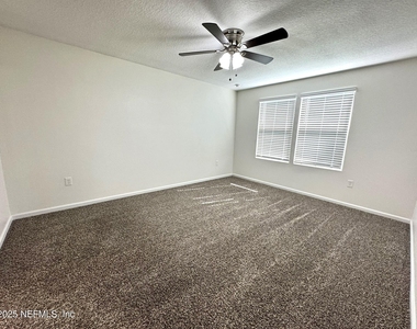 3268 Lawton Place - Photo Thumbnail 6