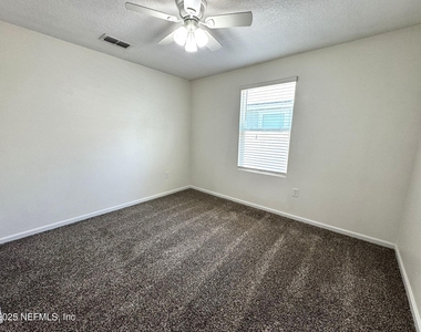 3268 Lawton Place - Photo Thumbnail 9