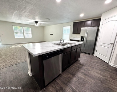 3268 Lawton Place - Photo Thumbnail 2