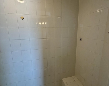11827 Crusselle Drive - Photo Thumbnail 26