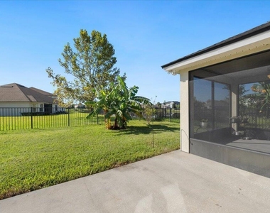 16050 Dowing Creek Drive - Photo Thumbnail 28