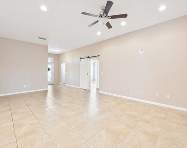 16050 Dowing Creek Drive - Photo Thumbnail 18