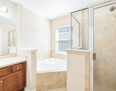 16050 Dowing Creek Drive - Photo Thumbnail 8