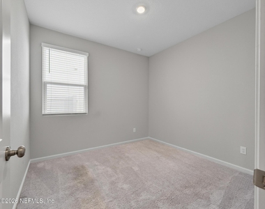 14757 Cashew Avenue - Photo Thumbnail 45
