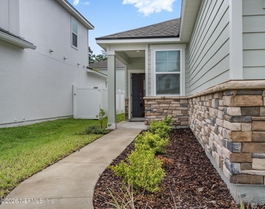14757 Cashew Avenue - Photo Thumbnail 3
