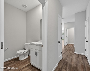 14757 Cashew Avenue - Photo Thumbnail 40