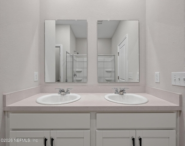 14757 Cashew Avenue - Photo Thumbnail 31