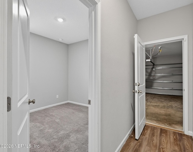 14757 Cashew Avenue - Photo Thumbnail 44