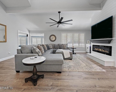 64 Players Club Villas Road - Photo Thumbnail 5