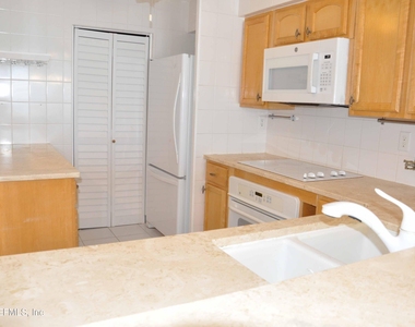 1301 S 1st Street - Photo Thumbnail 5