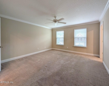 95 Silver Creek Place - Photo Thumbnail 9