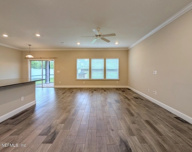 95 Silver Creek Place - Photo Thumbnail 5
