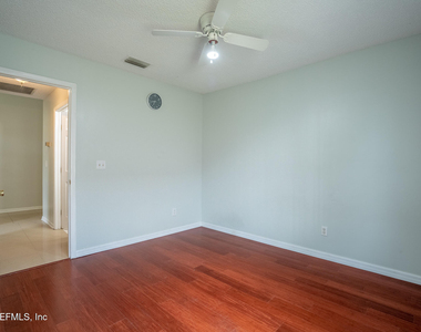 2441 University Boulevard S - Photo Thumbnail 11
