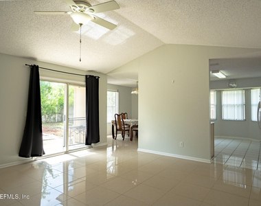 2441 University Boulevard S - Photo Thumbnail 13