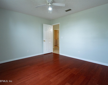 2441 University Boulevard S - Photo Thumbnail 7