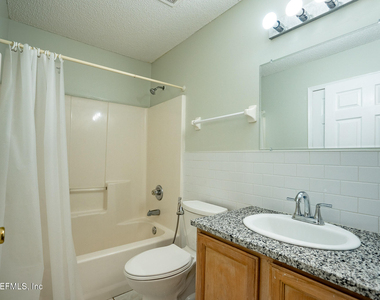 2441 University Boulevard S - Photo Thumbnail 8