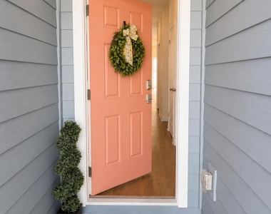 726 Sailor Grove Lane - Photo Thumbnail 1