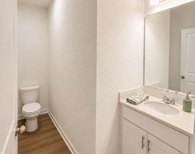726 Sailor Grove Lane - Photo Thumbnail 5
