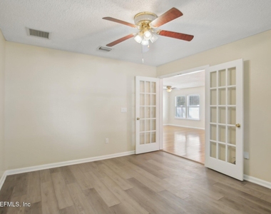 2346 Adams Lake Boulevard - Photo Thumbnail 8