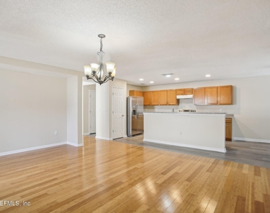 2346 Adams Lake Boulevard - Photo Thumbnail 13