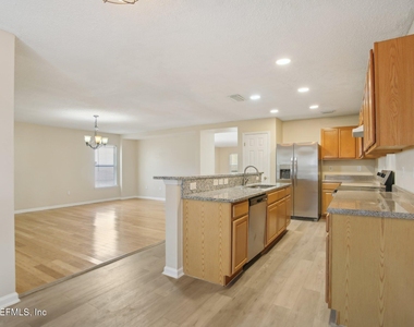 2346 Adams Lake Boulevard - Photo Thumbnail 17
