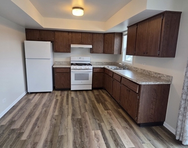 608 N Washington Avenue - Photo Thumbnail 2