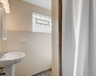 2524 Grove Street - Photo Thumbnail 24