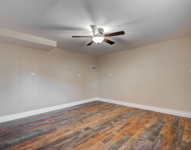 2524 Grove Street - Photo Thumbnail 20