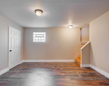 2524 Grove Street - Photo Thumbnail 19