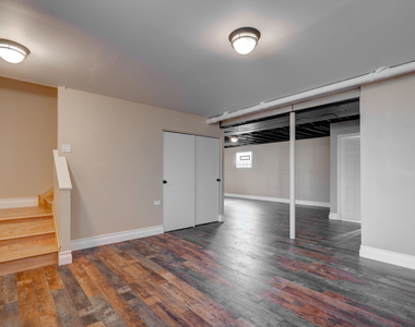 2524 Grove Street - Photo Thumbnail 23