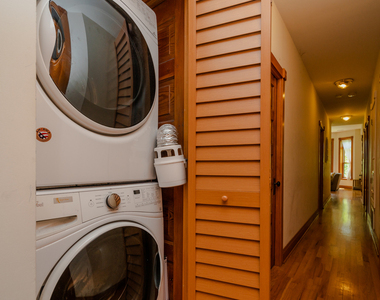622 W Briar Place - Photo Thumbnail 12