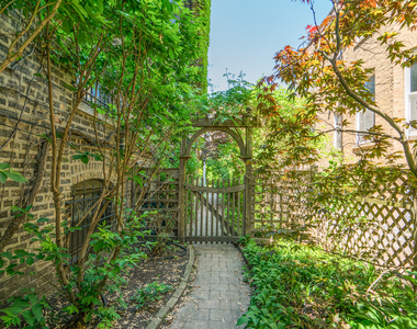 622 W Briar Place - Photo Thumbnail 13