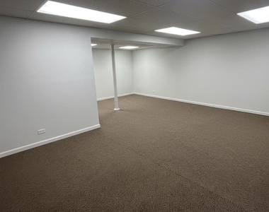 2405 Madiera Court - Photo Thumbnail 9