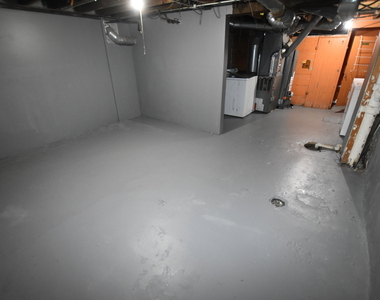 451 Marion Avenue - Photo Thumbnail 24