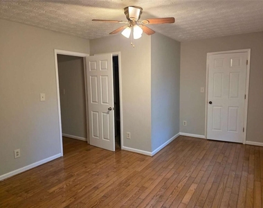 1695 Underwood Drive - Photo Thumbnail 14