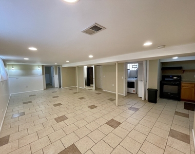 6840 W 64th Street - Photo Thumbnail 11