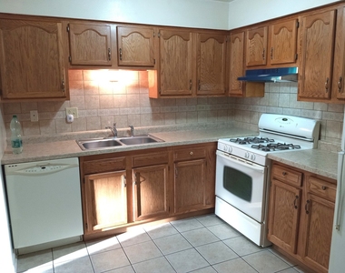 107 E Dundee Road - Photo Thumbnail 1