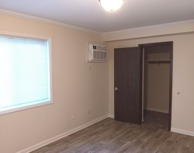 107 E Dundee Road - Photo Thumbnail 5