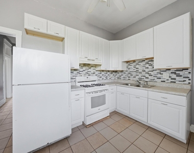 7056 S Parnell Avenue - Photo Thumbnail 8